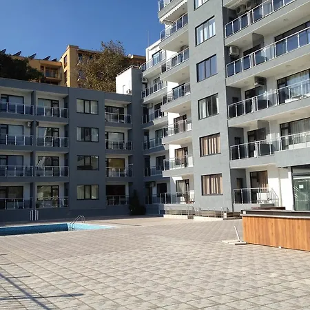 2-bedroom, 2-bathroom With Free Transport From Airport Golden Sands