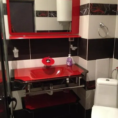 Apartment 2-bedroom, 2-bathroom With Free Transport From Airport *