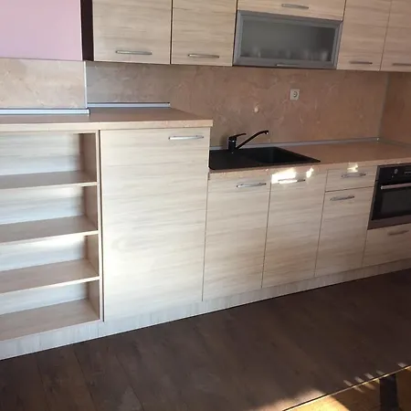 2-bedroom, 2-bathroom With Free Transport From Airport Appartamento